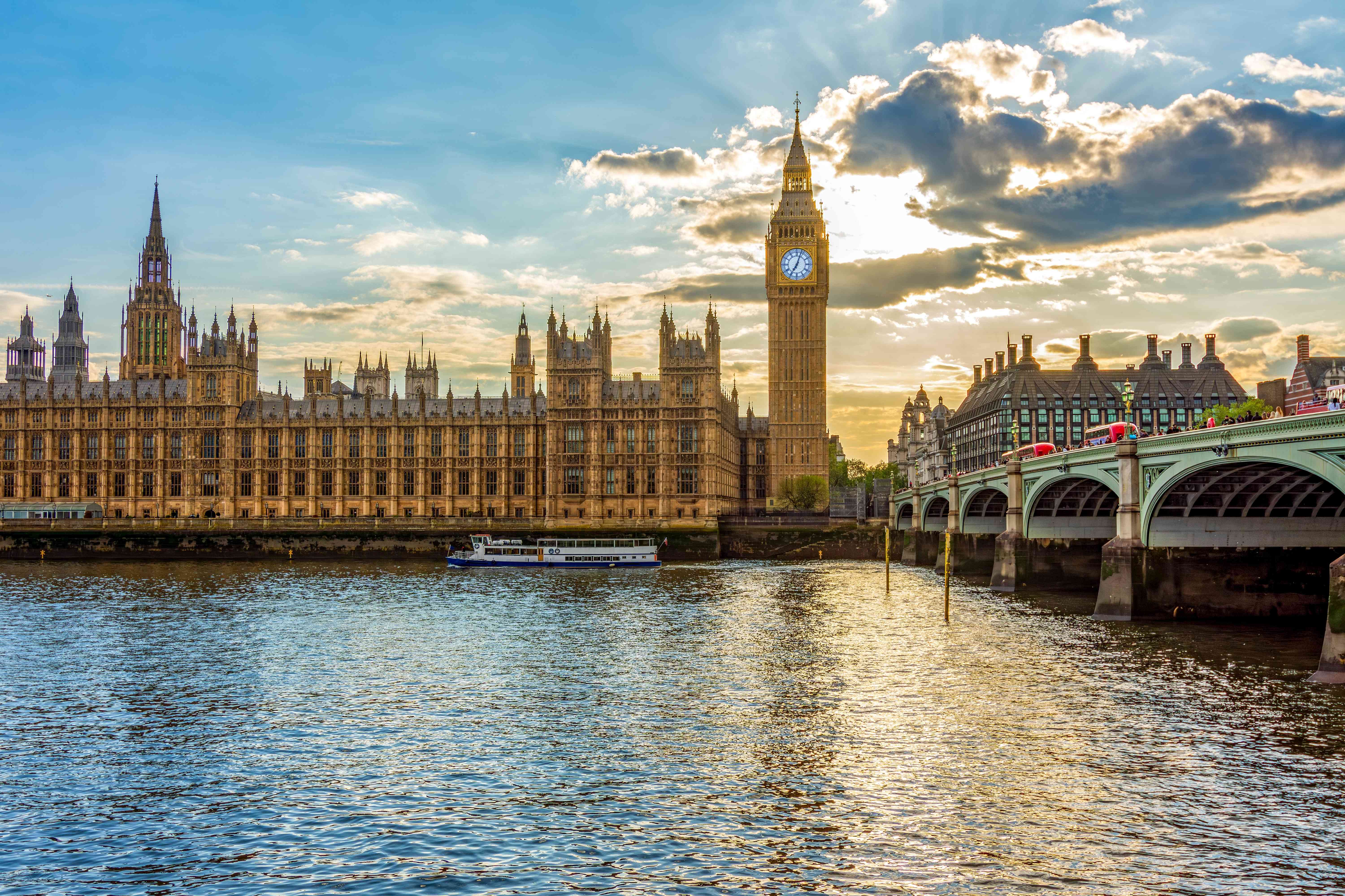 London Parliament and Big Ben representing excellence and tradition