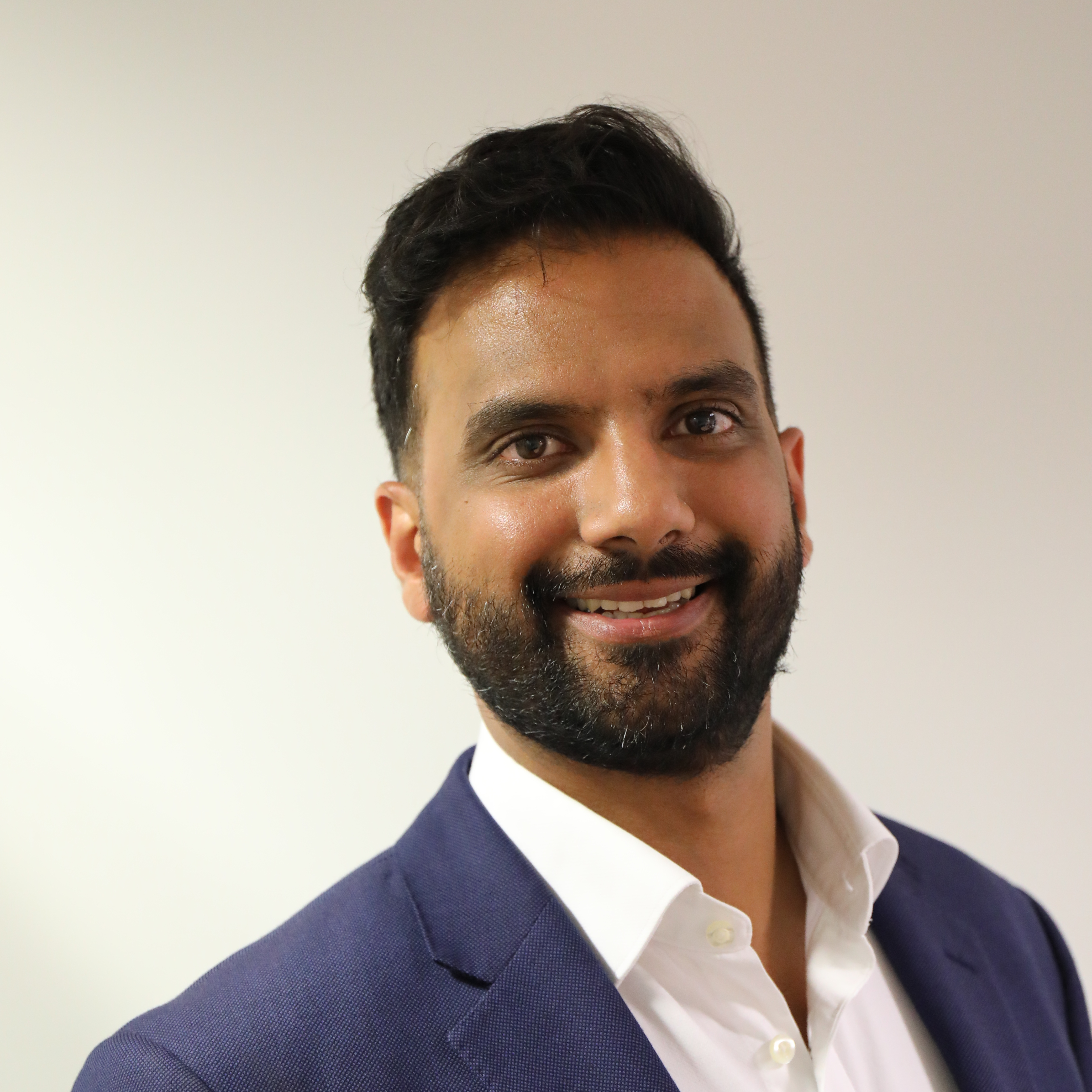 Dr Munraj Gill
